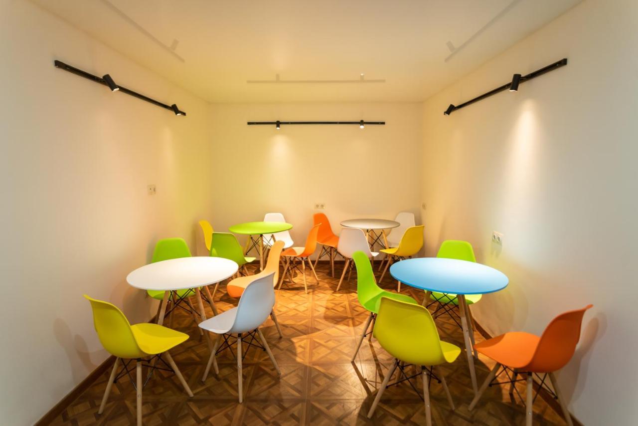 La Casa Emilioangi Hostel Γιερεβάν Εξωτερικό φωτογραφία