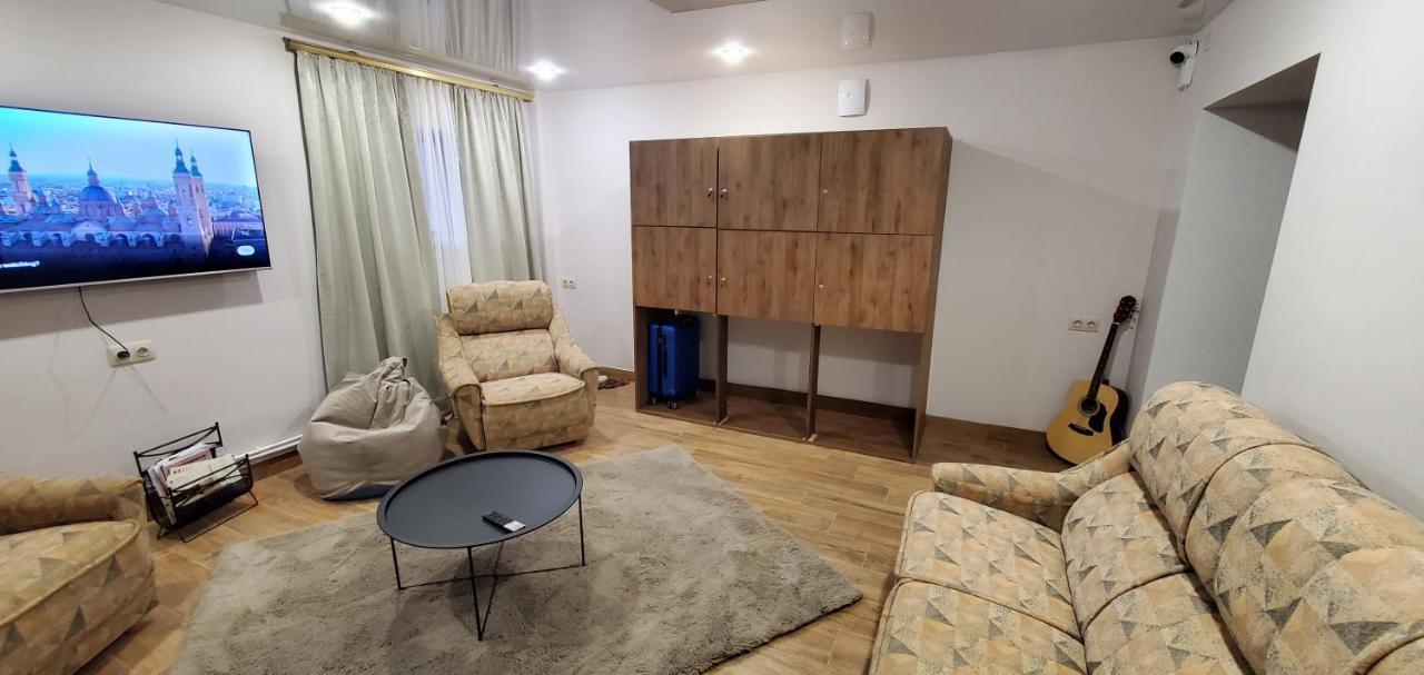 La Casa Emilioangi Hostel Γιερεβάν Εξωτερικό φωτογραφία
