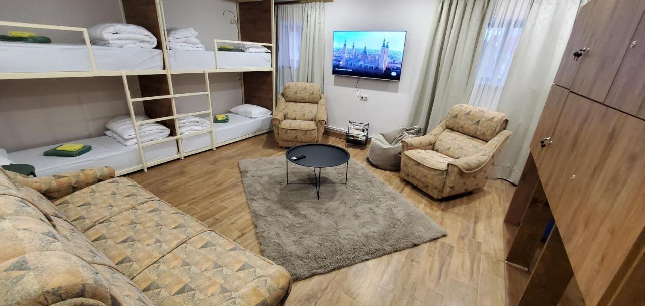 La Casa Emilioangi Hostel Γιερεβάν Εξωτερικό φωτογραφία